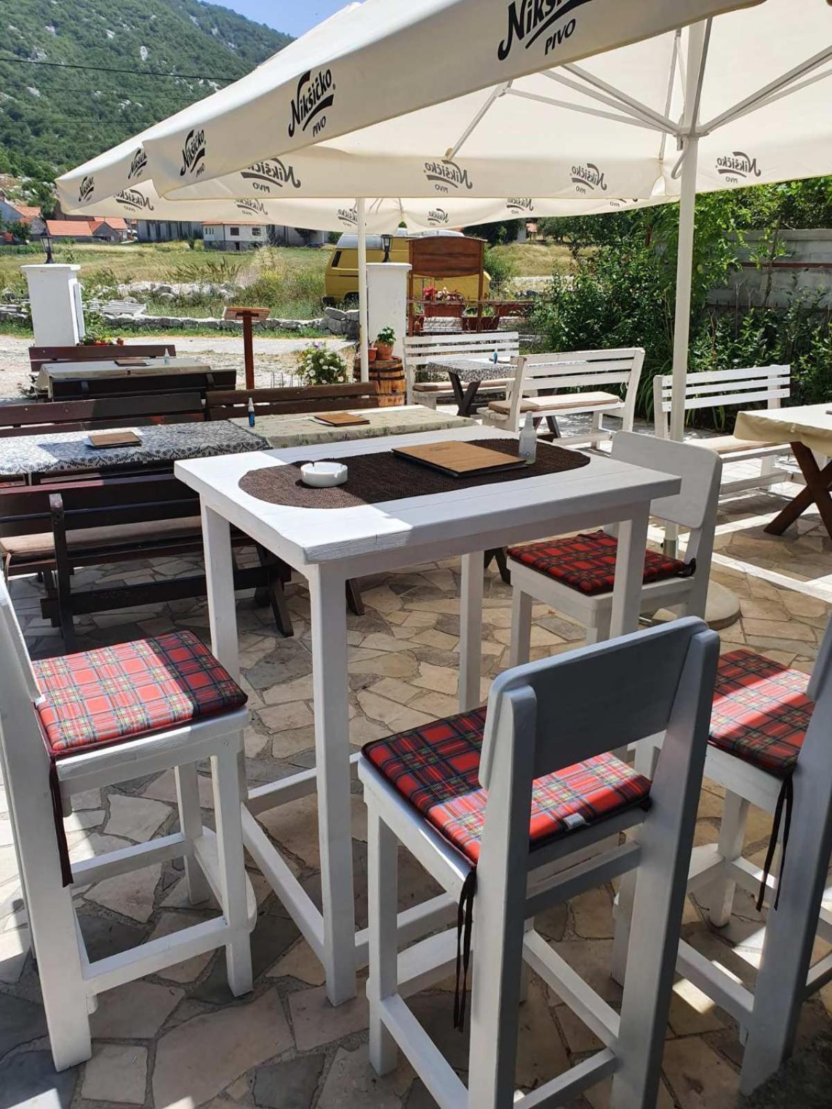 Ferienwohnung Porto Njegusi A2 Cetinje Exterior foto